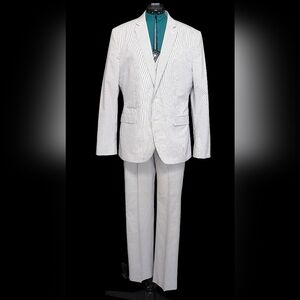Express Photographer Men's 3 Piece Seersucker Suit